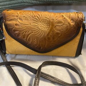 Elegant Floral Embossed Leather Bag Handmade Mexico Stylish and Unique NWT